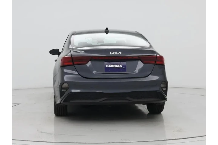 $16998 : Kia Forte 2023 LXS 4dr Sedan image 6