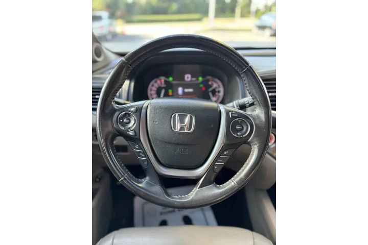 2018 Pilot EX-L image 8