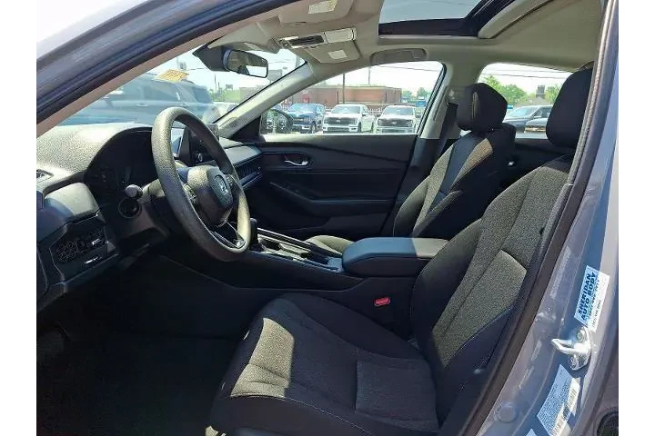 $30730 : Honda Accord 2025 SE 4dr Sed image 10
