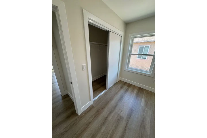 $900 : Encantadora casa de 3 dormitor image 8
