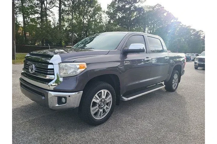 $34989 : Toyota Tundra 2017 4x4 Plati image 4