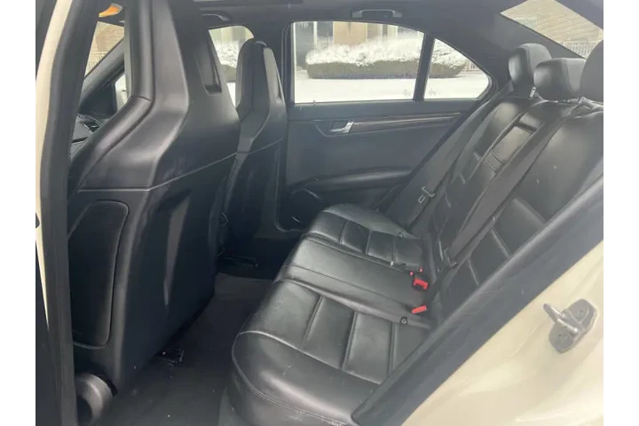 $16497 : 2010 Mercedes-Benz C-Class C image 9