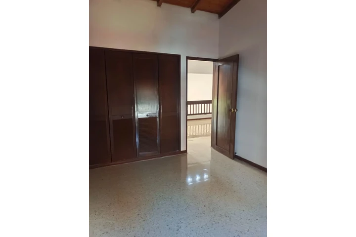VENDO APTO DUPLEX B/INGENIO image 8