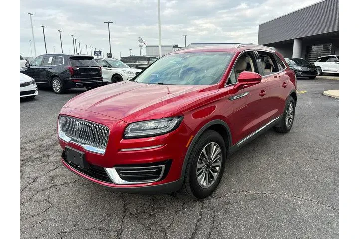 $24985 : Lincoln Nautilus 2020 4dr St image 3