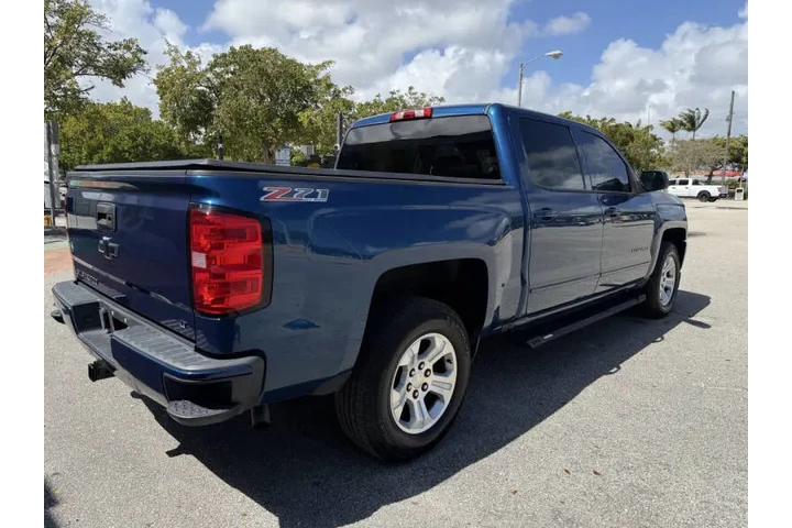 $17999 : 2017 Silverado 1500 LT Z71 image 6