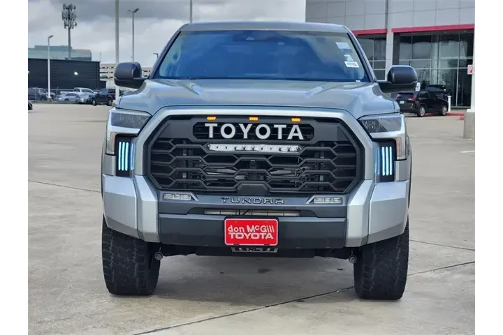 $39997 : Toyota Tundra 2022 4x2 SR5 4 image 2