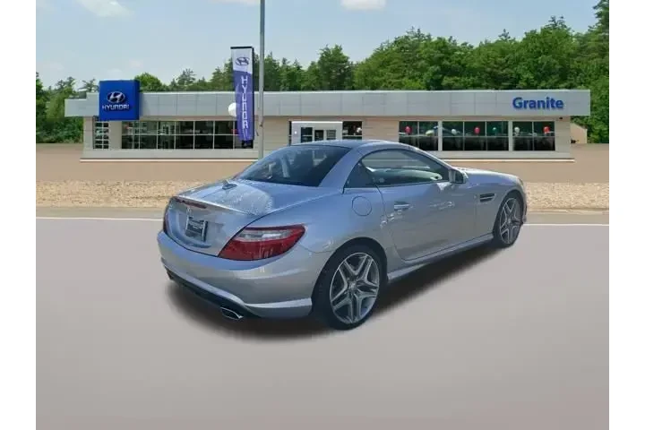 $25990 : Mercedes-Benz SLK 2015 SLK 3 image 6