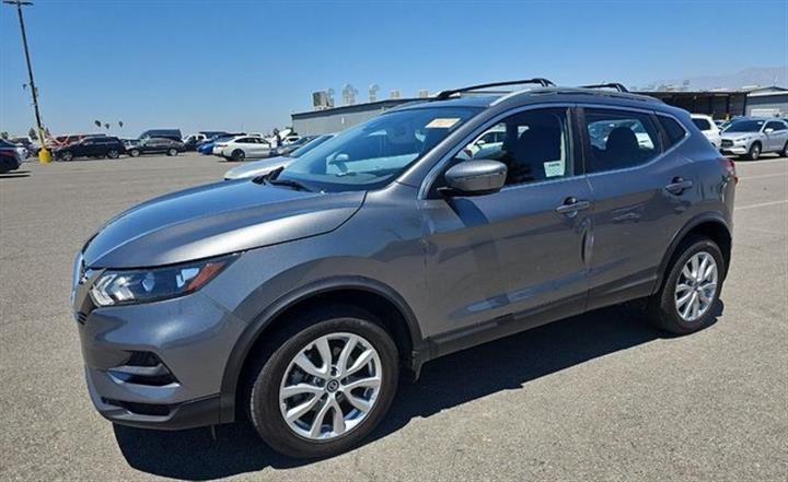 $15995 : Pre-Owned 2020 Rogue Sport SV image 1