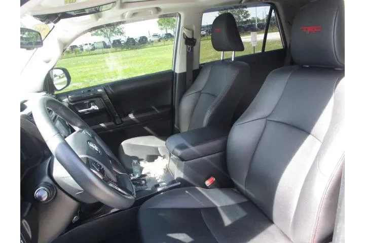 $35995 : Toyota 4Runner 2019 4x4 SR5 image 10