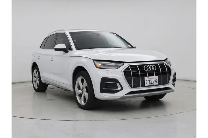 $31998 : Audi Q5 2021 AWD quattro Pre image 1