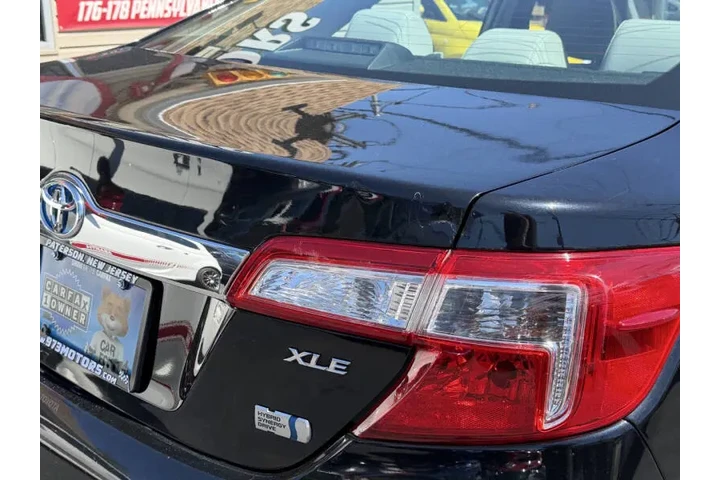 $7899 : 2014 Camry Hybrid XLE image 10