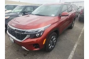 $23391 : Kia Seltos 2024 S 4dr SUV thumbnail
