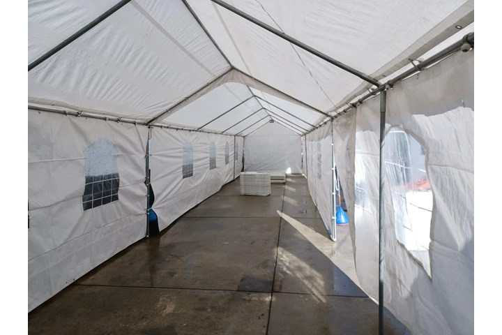 CARPAS Y TOROS image 1