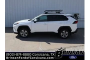 $31990 : Toyota RAV4 2024 AWD XLE 4dr thumbnail