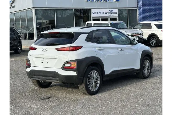 $12880 : Hyundai KONA 2020 AWD SEL 4d image 6