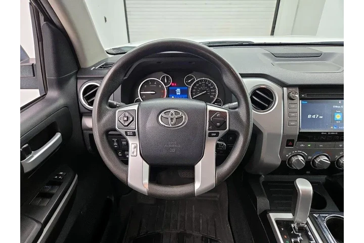 $23998 : Toyota Tundra 2017 4x2 SR5 4 image 9
