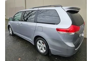 $12999 : 2012 Sienna LE 8-Passenger thumbnail