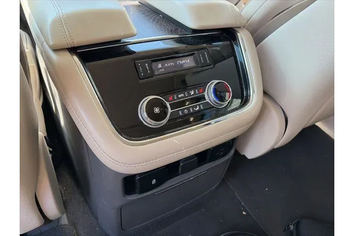 $34900 : Lincoln Navigator 2019 4x4 R image 8