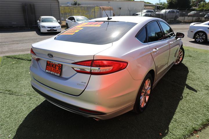 $12999 : 2017 FORD FUSION SE image 5