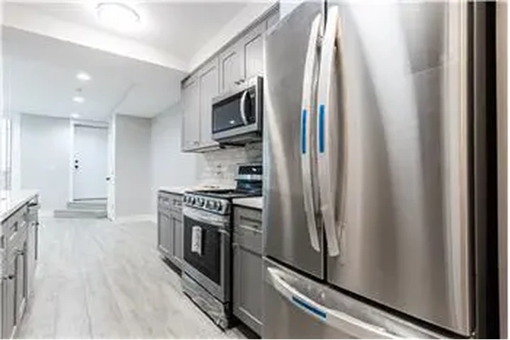 $3650 : Rental property with 3 bedro image 5