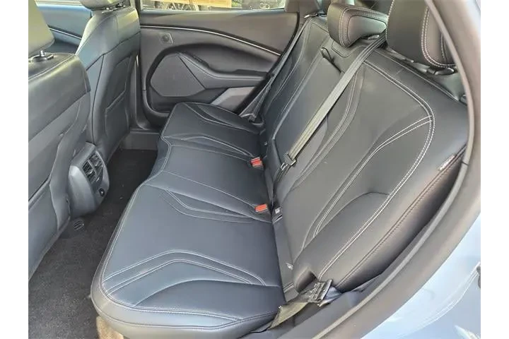 $33988 : Ford Mustang Mach-E 2024 Pre image 7