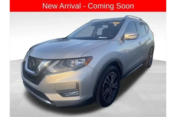 $13287 : Nissan Rogue 2019 SV 4dr Cro image 1