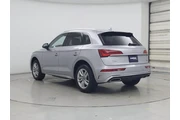 $30998 : Audi Q5 2023 AWD quattro S l thumbnail