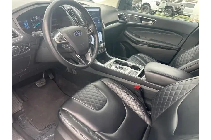 $25394 : Ford Edge 2024 AWD Titanium image 9
