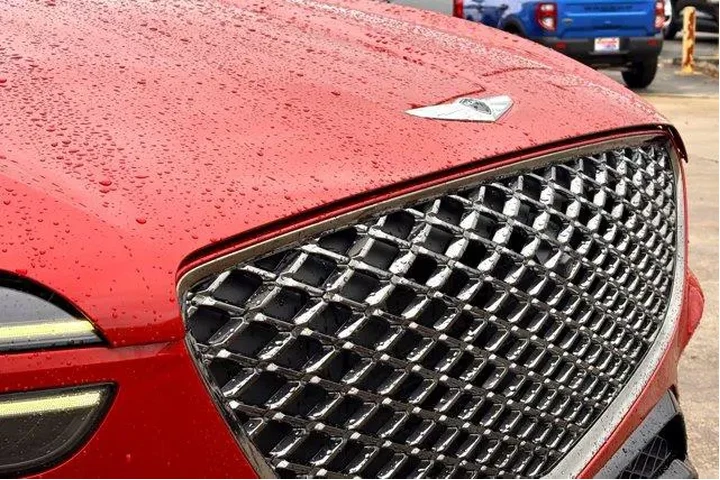 $28977 : Genesis GV70 2022 AWD 2.5T S image 4