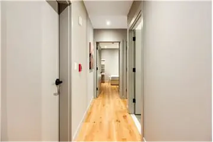 $5300 : Rental property with 5 bedro image 5