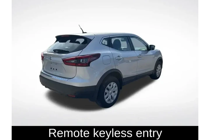 $15499 : Nissan Rogue Sport 2020 S 4d image 5