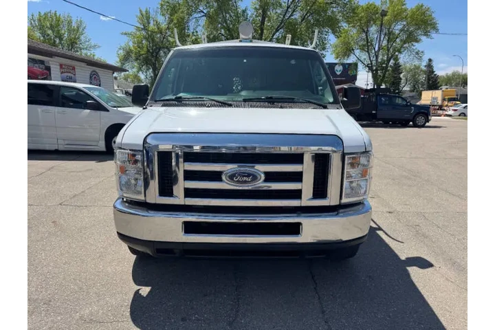 $13990 : 2013 E-Series E-250 image 4