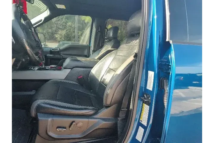 $33999 : Ford F-150 2017 4x4 Raptor 4 image 9