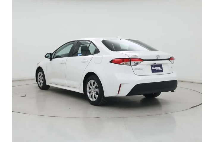 $20998 : Toyota Corolla 2024 LE 4dr S image 2
