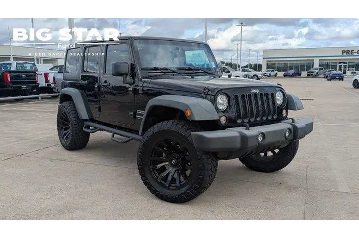 $20495 : Jeep Wrangler JK Unlimited 2 image 1