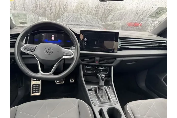 $17995 : Volkswagen Jetta 2025 Sport image 8