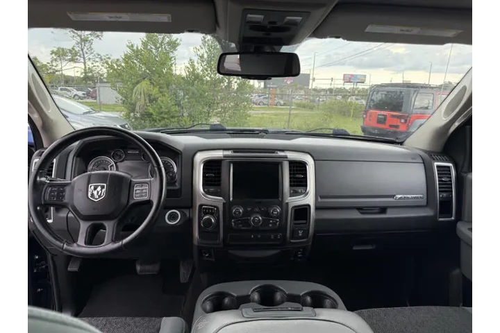 $13797 : 2018 RAM 1500 Big Horn image 7