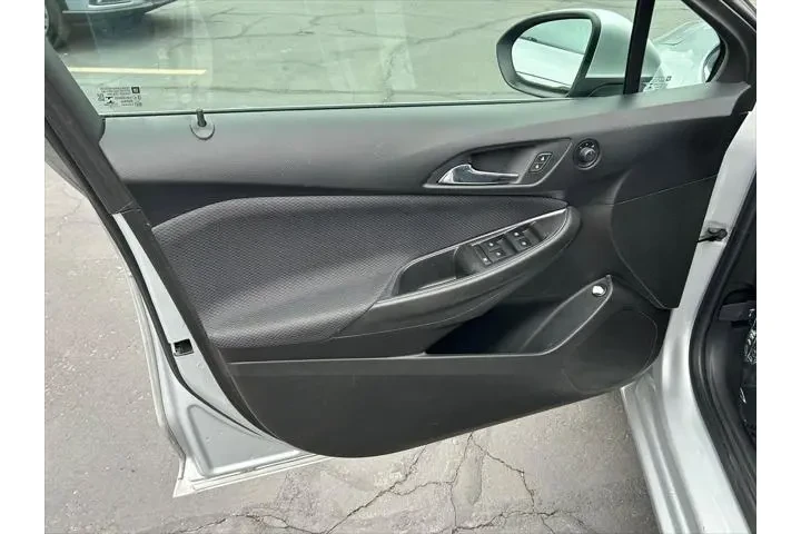 $5998 : Chevrolet Cruze 2018 LT Auto image 9