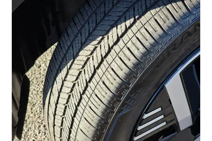 $20995 : Nissan Kicks 2025 SV 4dr Cro image 9