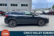 $19497 : PRE-OWNED 2019 SUBARU CROSSTR thumbnail