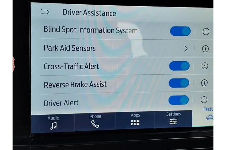 $32988 : Ford F-150 2023 4x2 XLT 4dr image 9