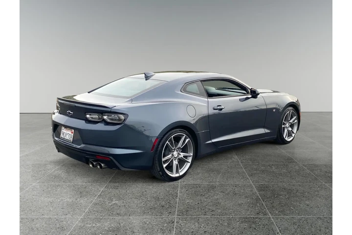 $32774 : Chevrolet Camaro 2023 image 5