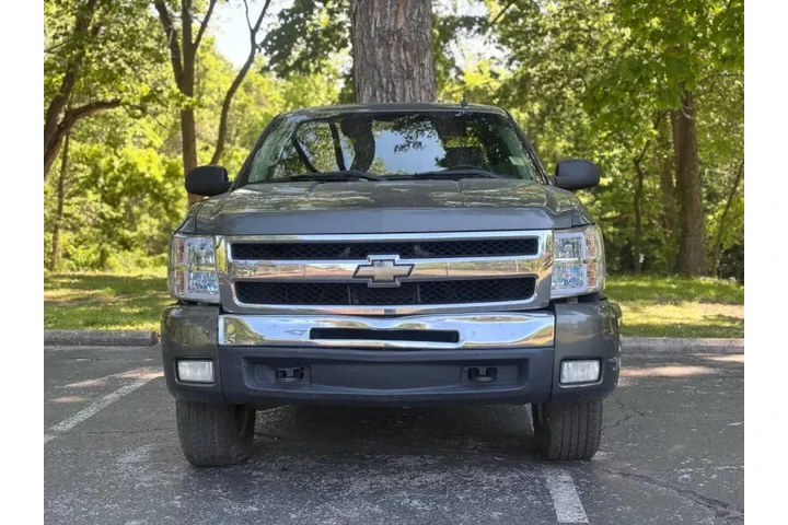 $5999 : 2011 Silverado 1500 LT image 7