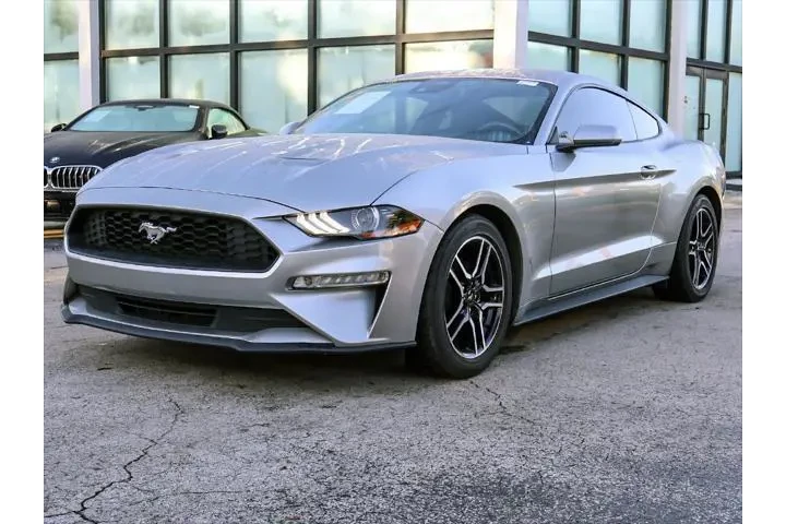 $19790 : Ford Mustang 2021 EcoBoost 2 image 6