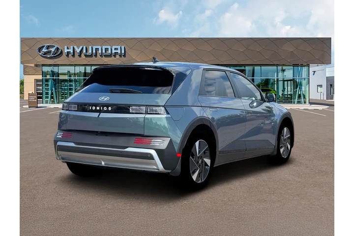 $35999 : Hyundai IONIQ 5 2026 SEL 4dr image 7