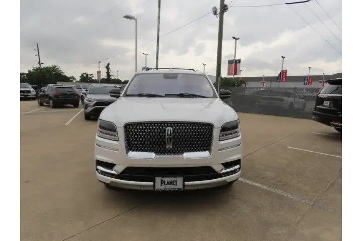 $28911 : Lincoln Navigator 2019 4x2 S image 4