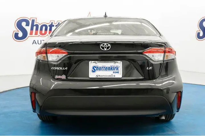 $24120 : Toyota Corolla 2025 LE 4dr S image 6