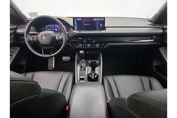 $28998 : Honda Accord Hybrid 2024 Spo image 9