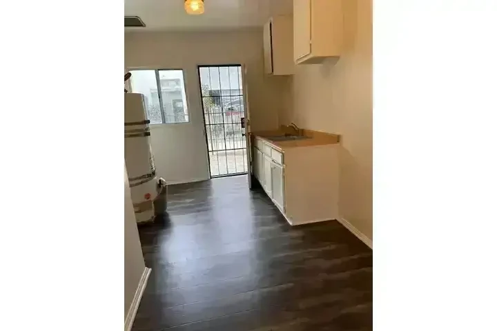 $1895 : APARTAMENTO DE 1 RECÁMARA image 4