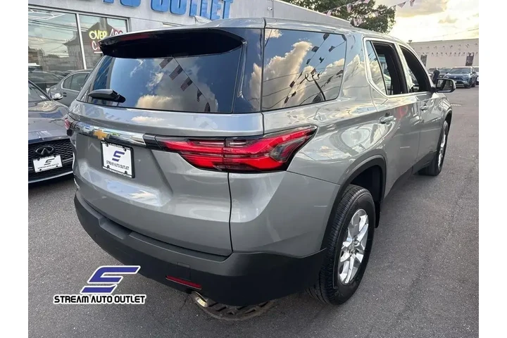 $22590 : Chevrolet Traverse 2023 LS 4 image 10